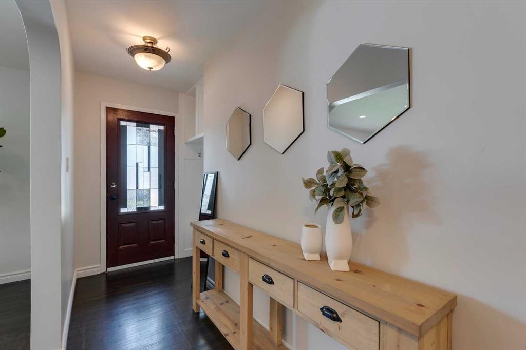 Fourth View of 512 21 Avenue NE, Winston Heights/Mountview, Calgary, Alberta, T2E 1S8