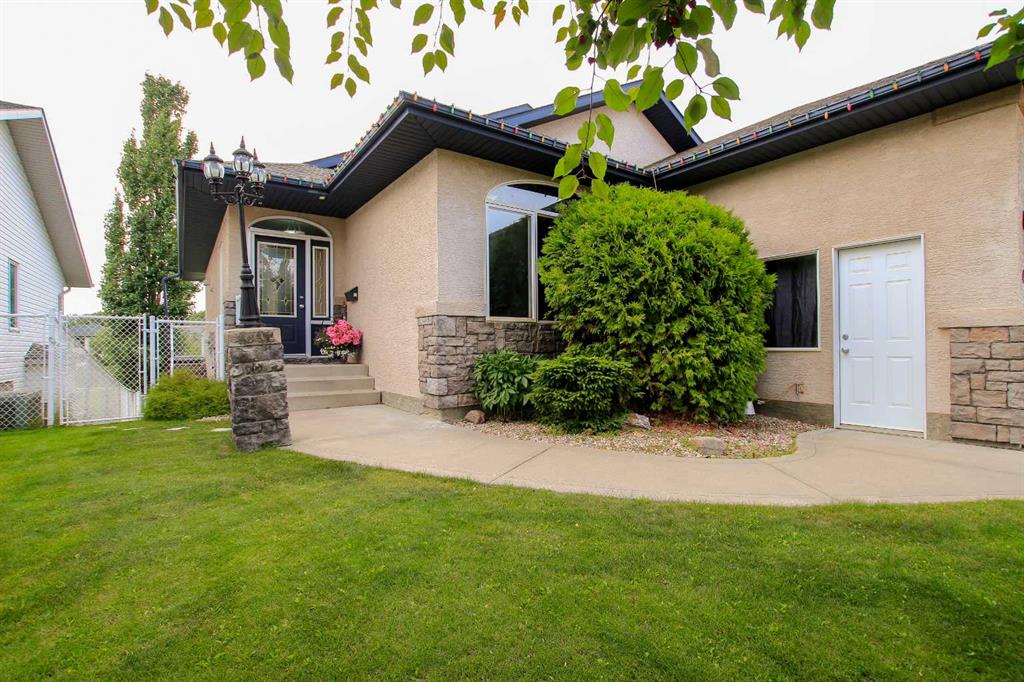 Fourth View of 49 Leung Close , Lancaster Green, Red Deer, Alberta, T4R 2W6