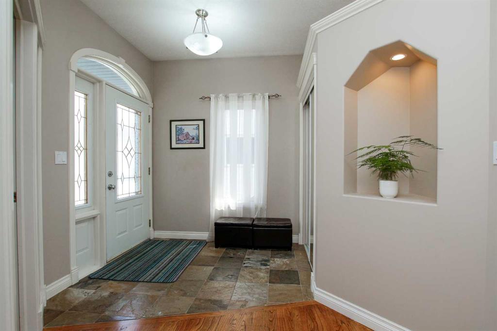 Fifth View of 49 Leung Close , Lancaster Green, Red Deer, Alberta, T4R 2W6