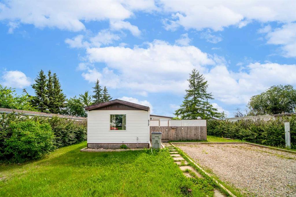 517 2 Ave Crescent , A2242720, Alberta,