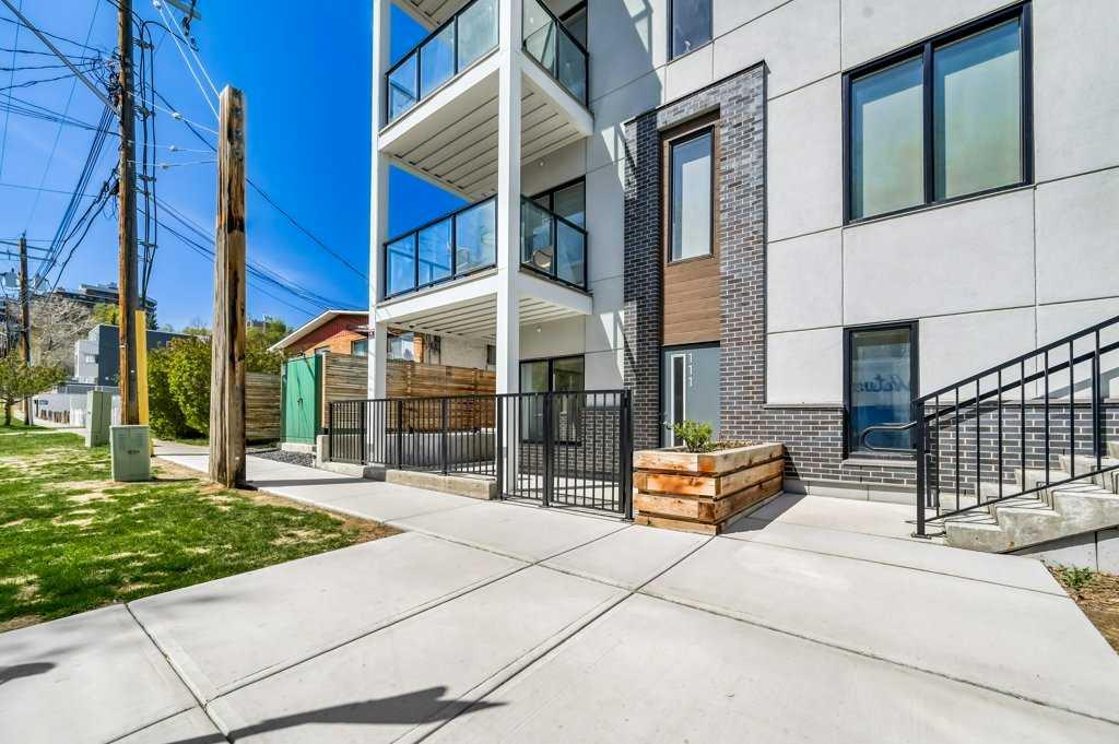 111, 455 1 Avenue NE, A2242743, Alberta,