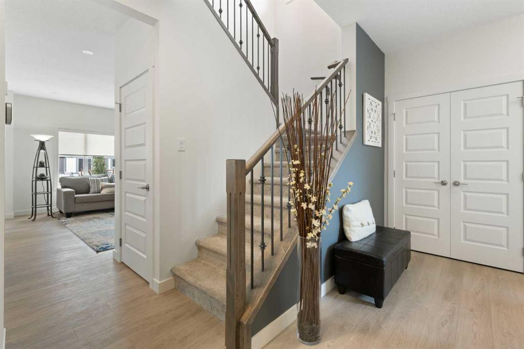 Fourth View of 1387 Bayview Crescent SW, Bayview, Airdrie, Alberta, T4B 5P1