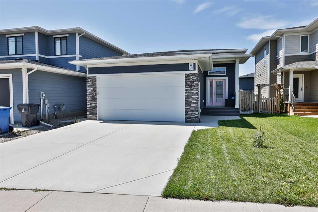 526 Devonia Road W, A2242791, Alberta,