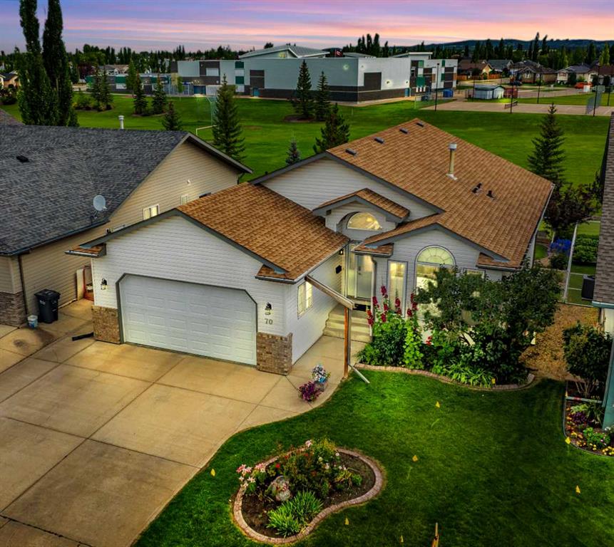 70 Langford Crescent , A2242843, Alberta,