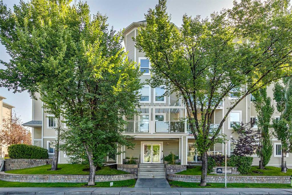 Third View of 402, 280 Shawville Way SE, Shawnessy, Calgary, Alberta, T2Y 3Z8