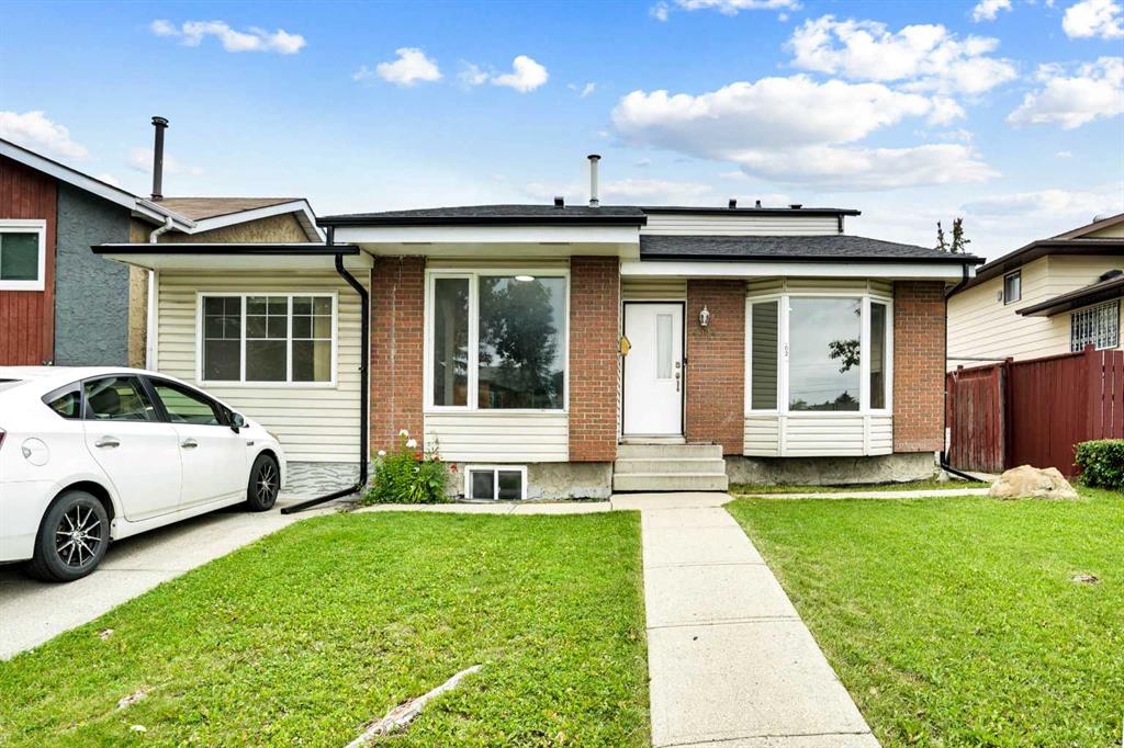 Third View of 4024 Whitehorn Drive NE, Whitehorn, Calgary, Alberta, T1Y 4Y2