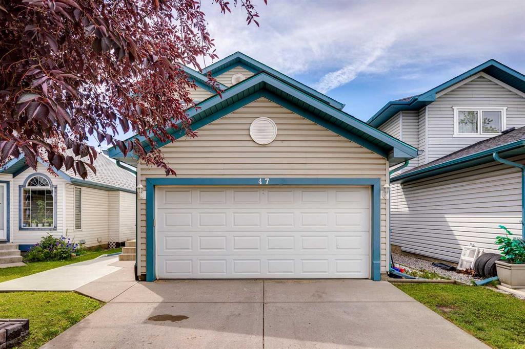 47 Erin Grove SE, A2242962, Alberta,