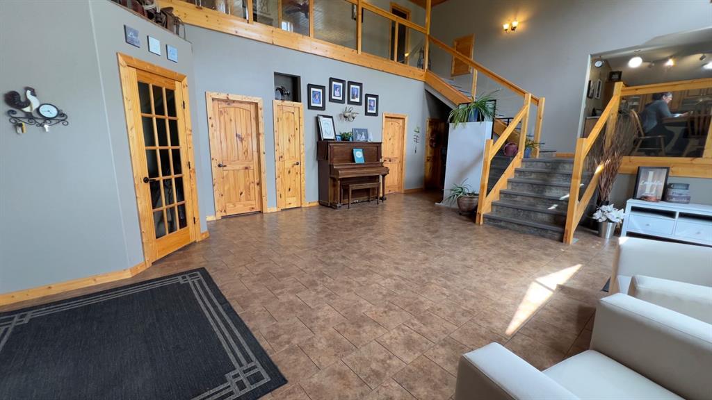 Fifth View of 108 5th Ave  , NONE, Youngstown, Alberta, T0J 3P0
