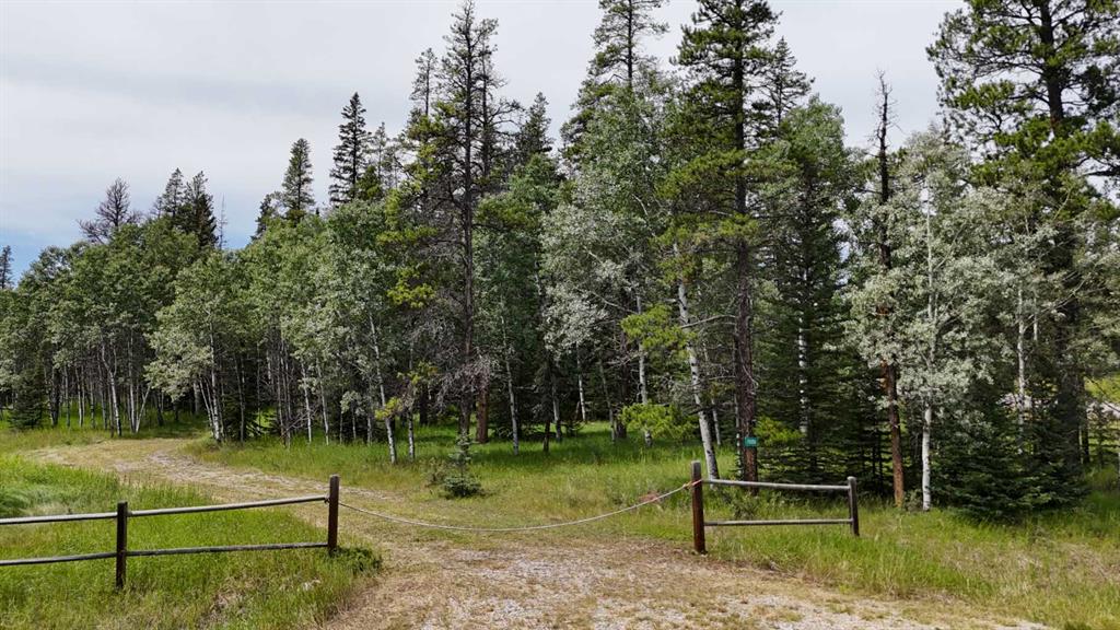24 Pears Road , A2243033, Alberta,
