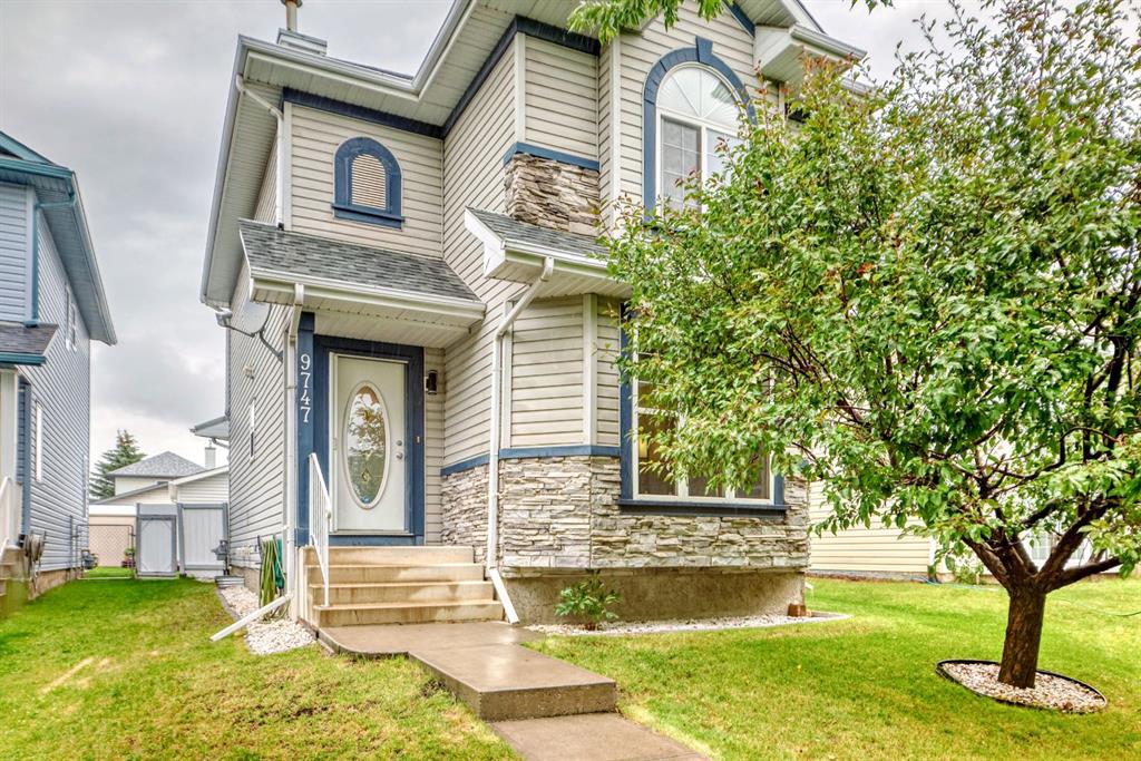 9747 Harvest Hills Link NE, A2243046, Alberta,