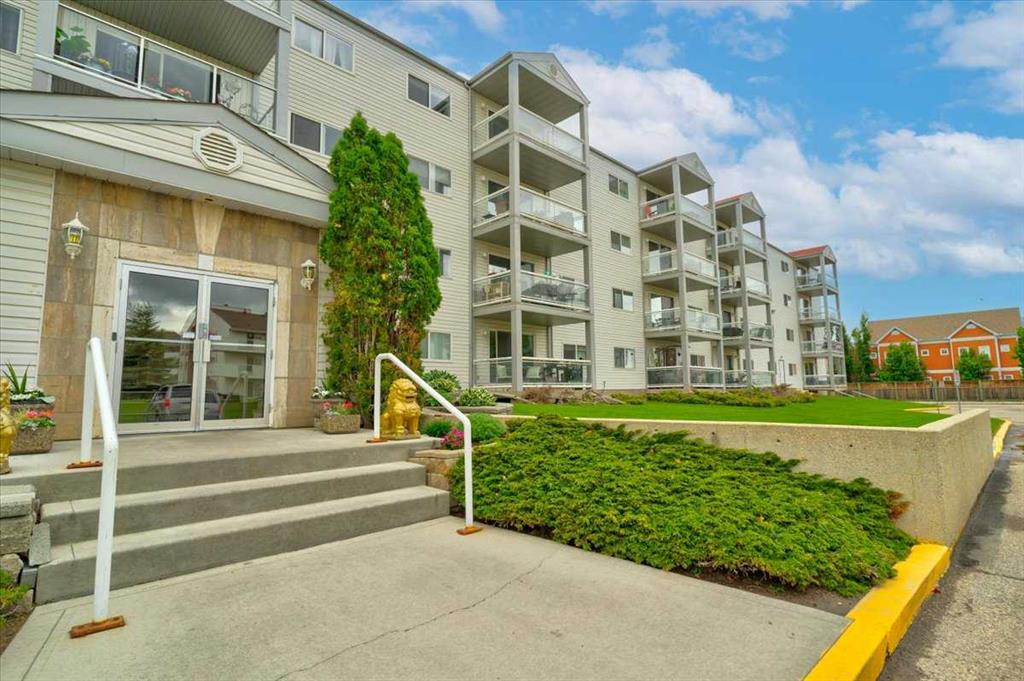 320, 9700 92 Avenue , A2243051, Alberta,