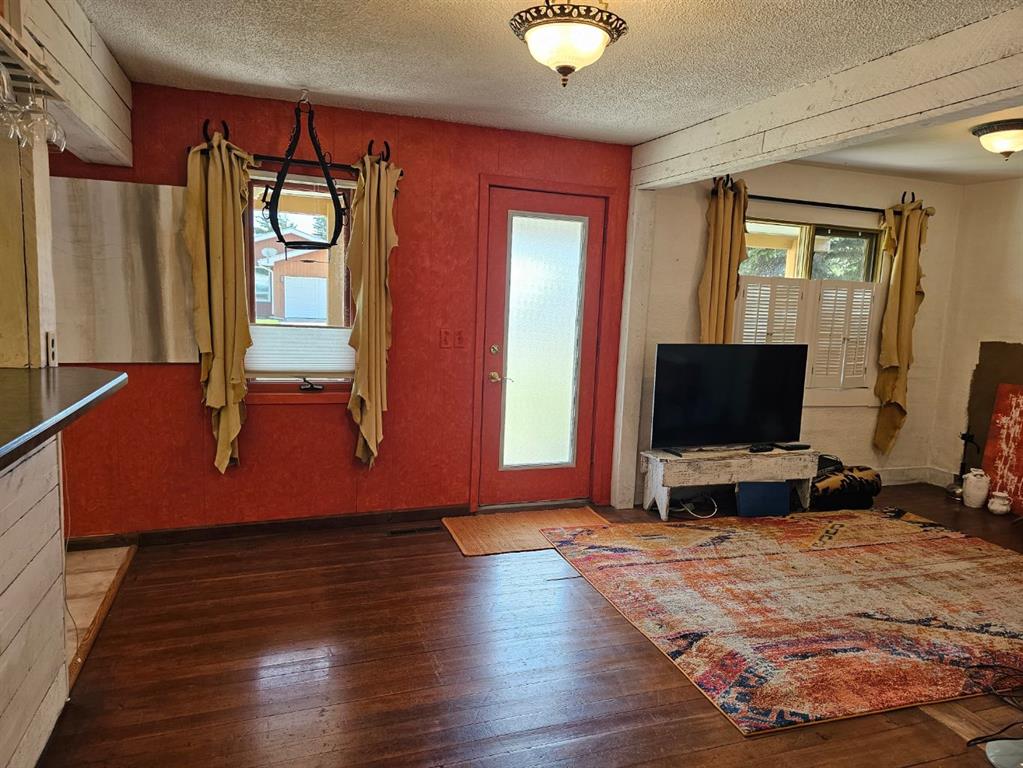 Fourth View of 2312 23 Street , NONE, Nanton, Alberta, T0L1R0