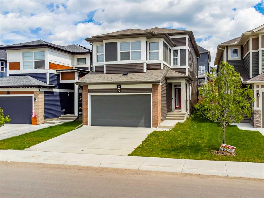 264 Lucas Way NW, A2243131, Alberta,