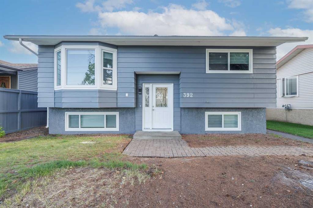 392 Whiteland Drive NE, A2243159, Alberta,