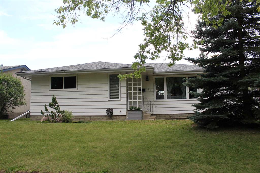 31 Montclare  , A2243204, Alberta,