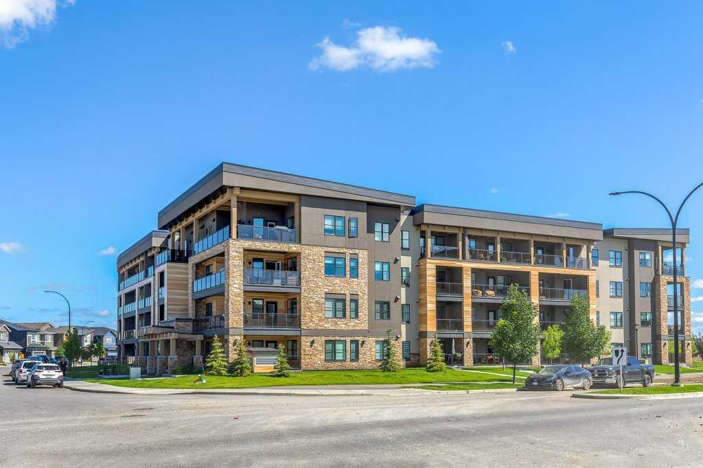 316, 55 Wolf Hollow Crescent SE, A2243277, Alberta,