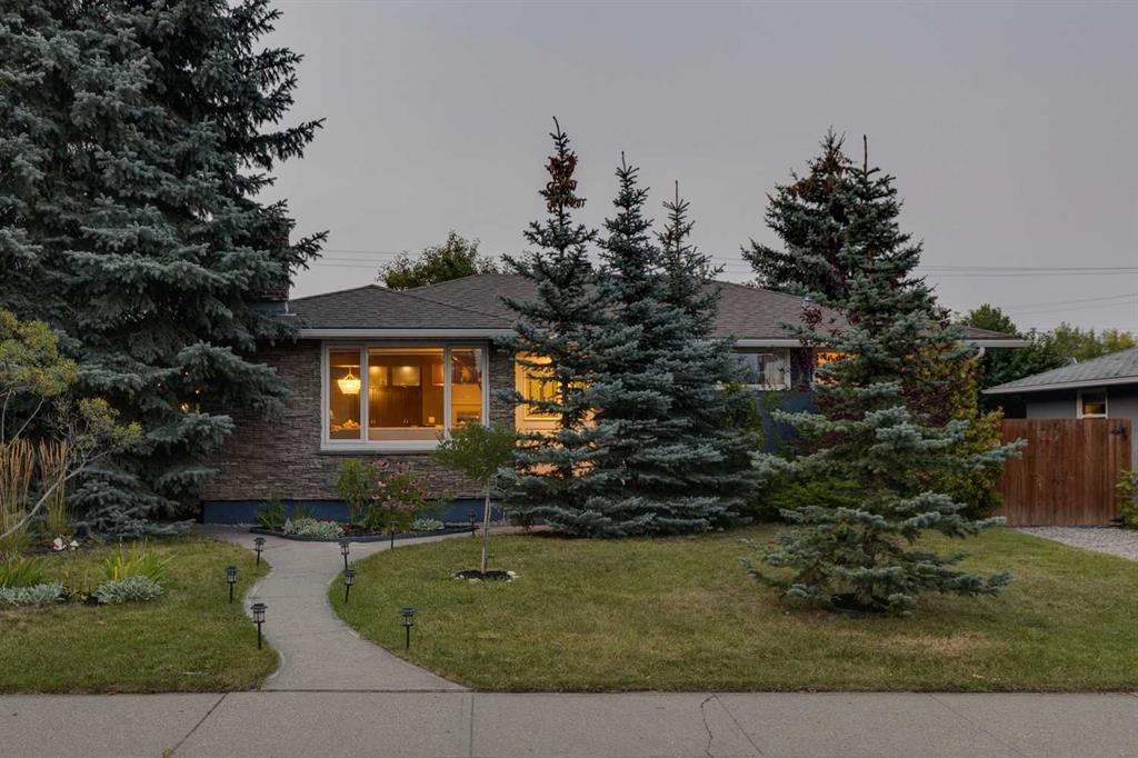 130 Windermere Road SW, A2243407, Alberta,