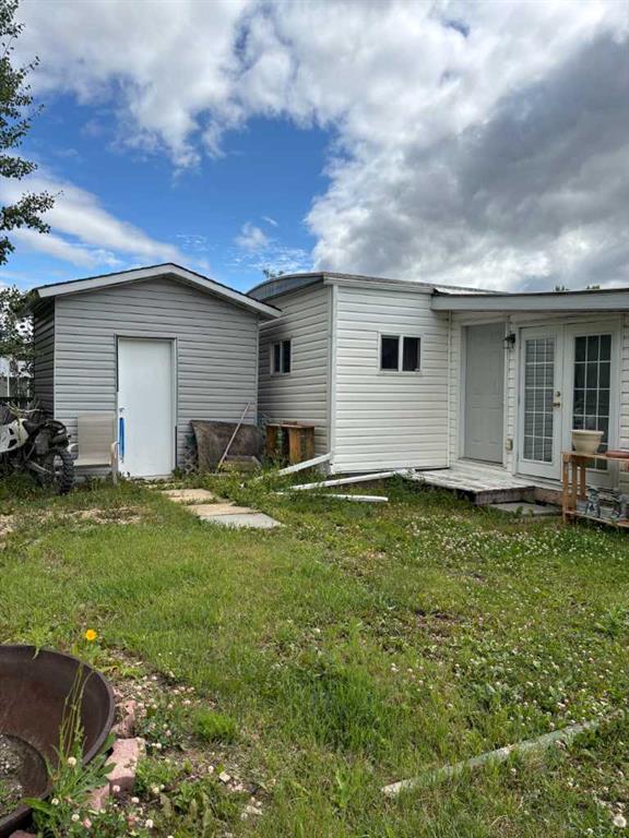 Third View of 63, 600 14 Street , NONE, Beaverlodge, Alberta, T0H0C0