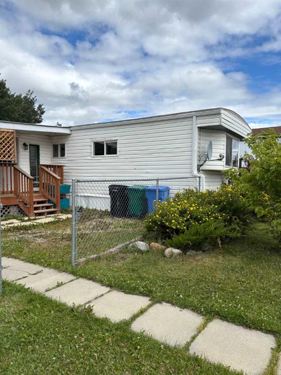 Fourth View of 63, 600 14 Street , NONE, Beaverlodge, Alberta, T0H0C0