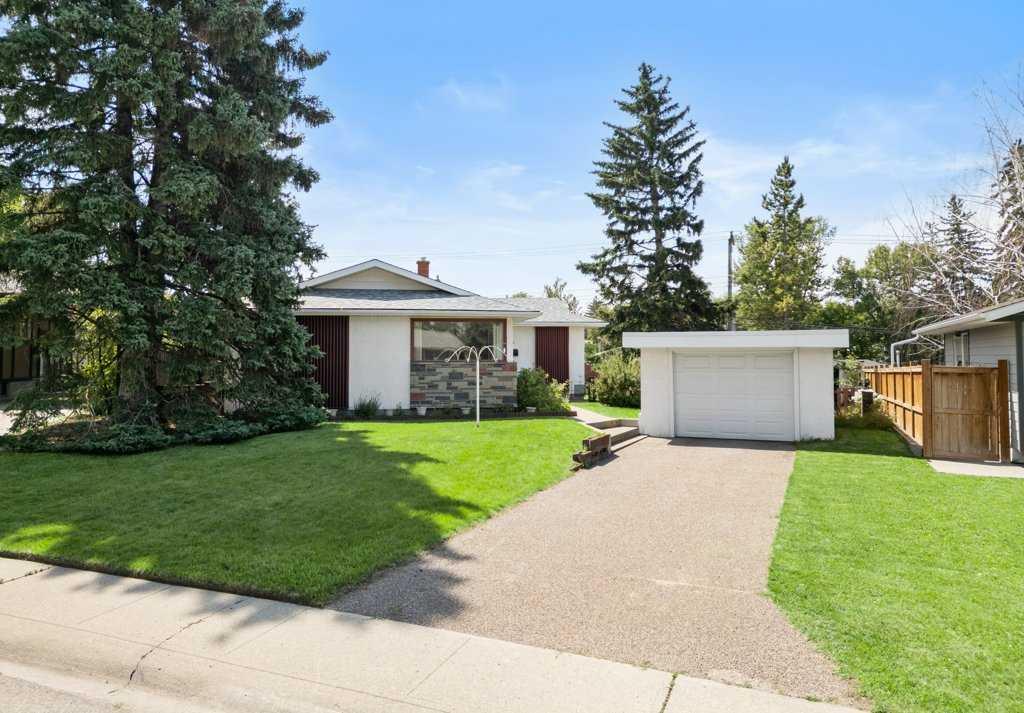 77 Ferncliff Crescent SE, A2243450, Alberta,