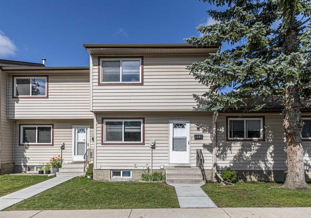 28, 6100 4 Avenue NE, A2243474, Alberta,