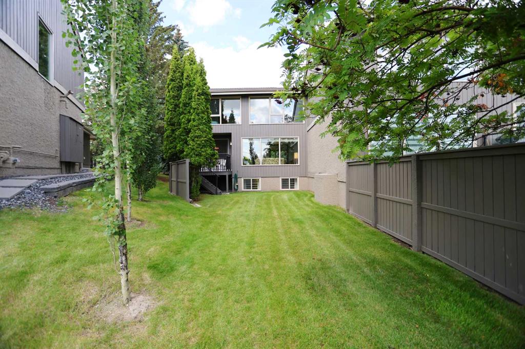 Fourth View of 18, 1901 Varsity Estates Drive NW, Varsity, Calgary, Alberta, T3B 4T7