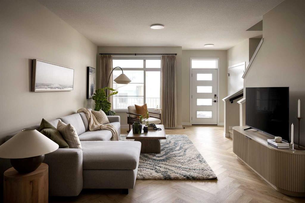 Third View of 7153 Rangeview Avenue SE, Rangeview, Calgary, Alberta, T3S 0R2