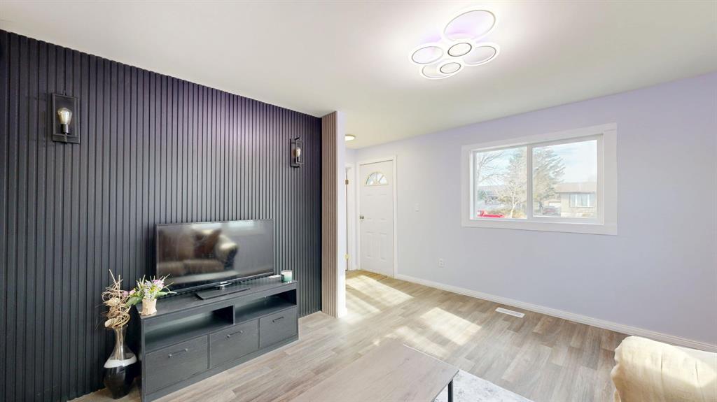 Fifth View of 6119 50 A Ave  , Rosedale, Stettler, Alberta, T0C 2L2