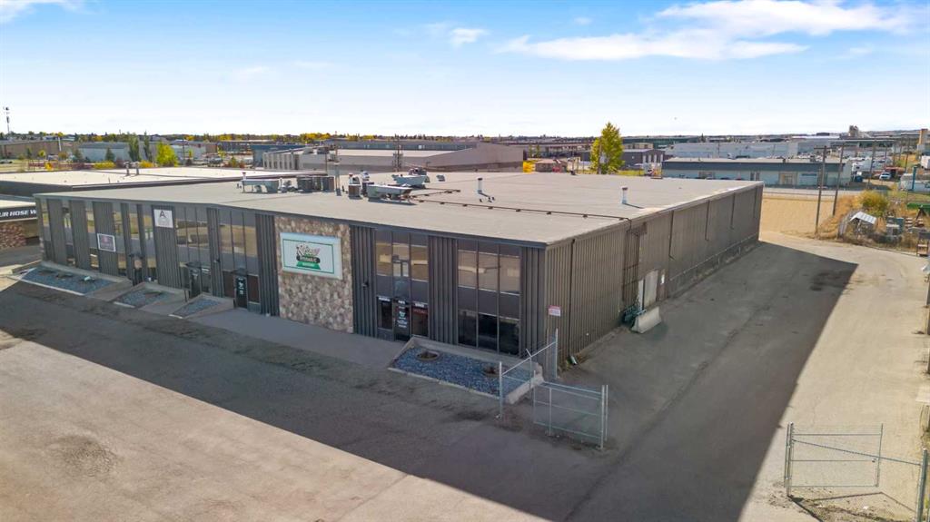 Third View of 9026 108 Street , Richmond Industrial Park, Grande Prairie, Alberta, T8V4C8