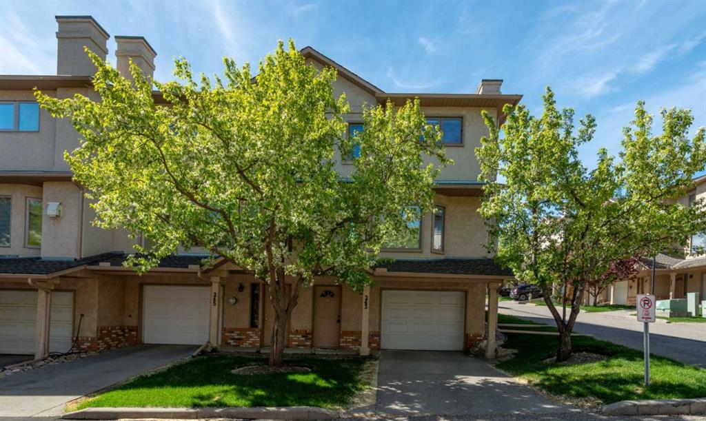 243 Christie Park Mews SW, A2243895, Alberta,