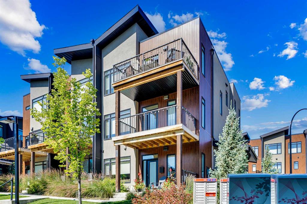 Fifth View of 19 Royal Elm Green NW, Royal Oak, Calgary, Alberta, T3G 0G8