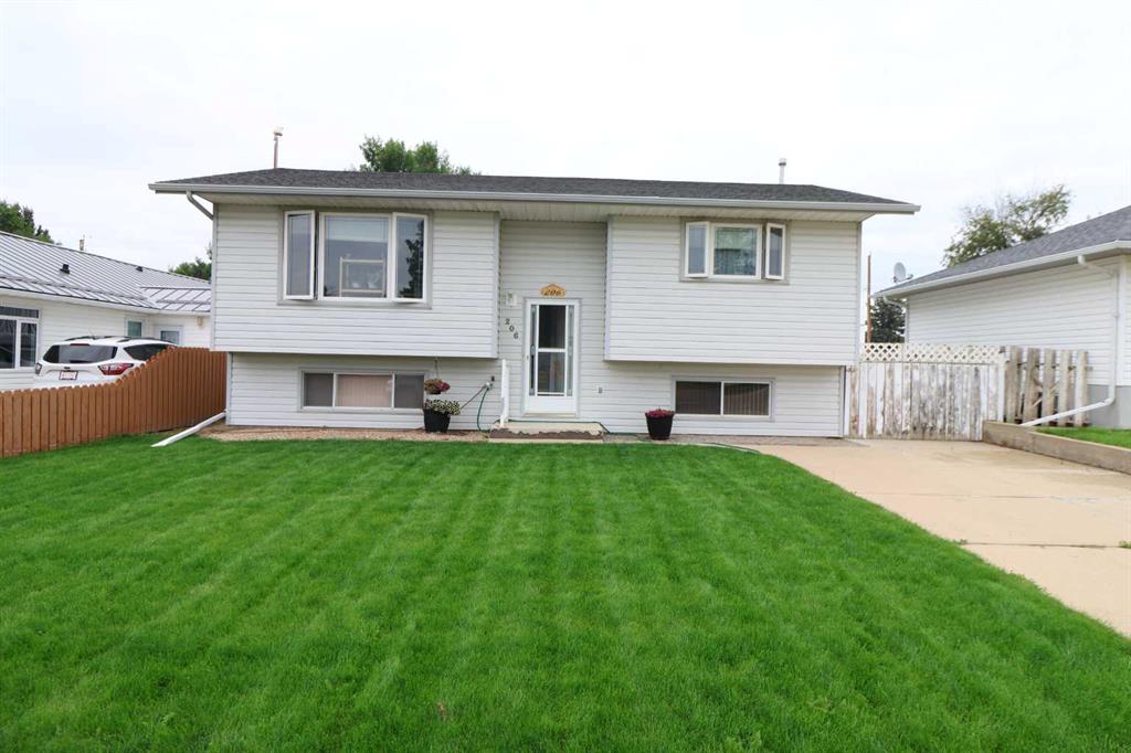 206 2 ave N  , A2243967, Alberta,