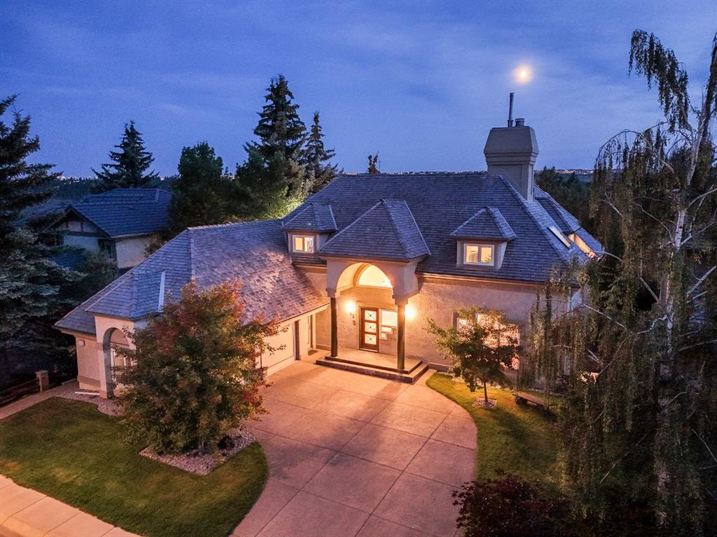 42 Woodhaven Crescent SW, A2243978, Alberta,