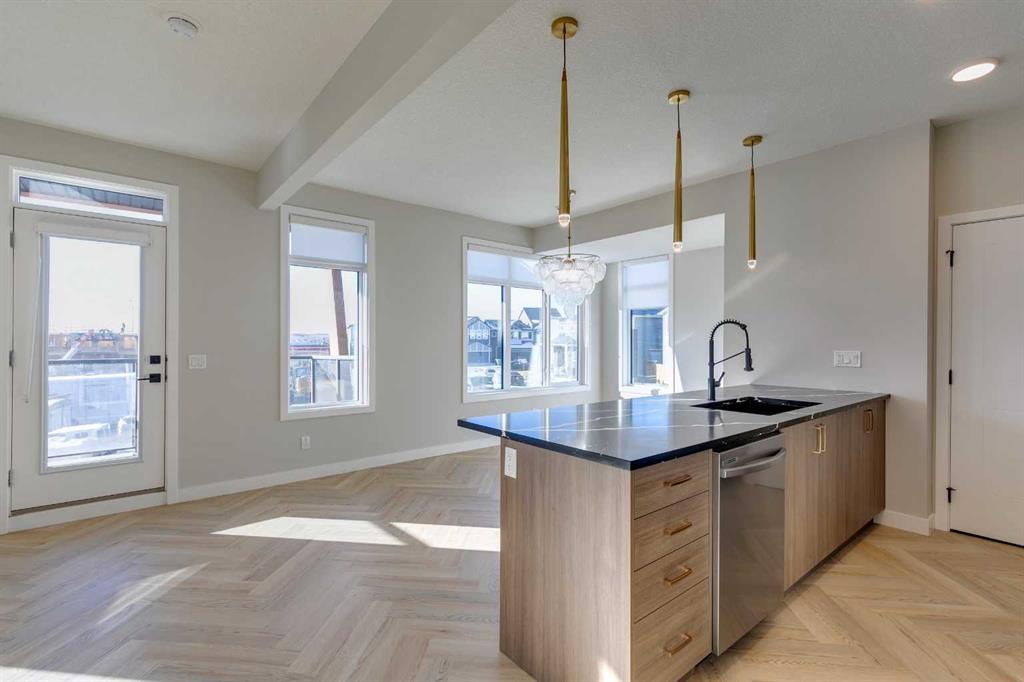 Fifth View of 206, 14800 1 Street NW, Livingston, Calgary, Alberta, T3P 2M3