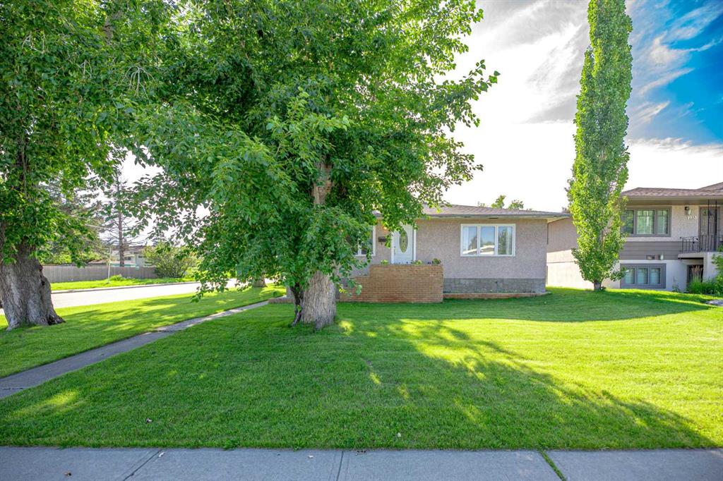 Fourth View of 1141 43 Street SW, Rosscarrock, Calgary, Alberta, T3C 2A1