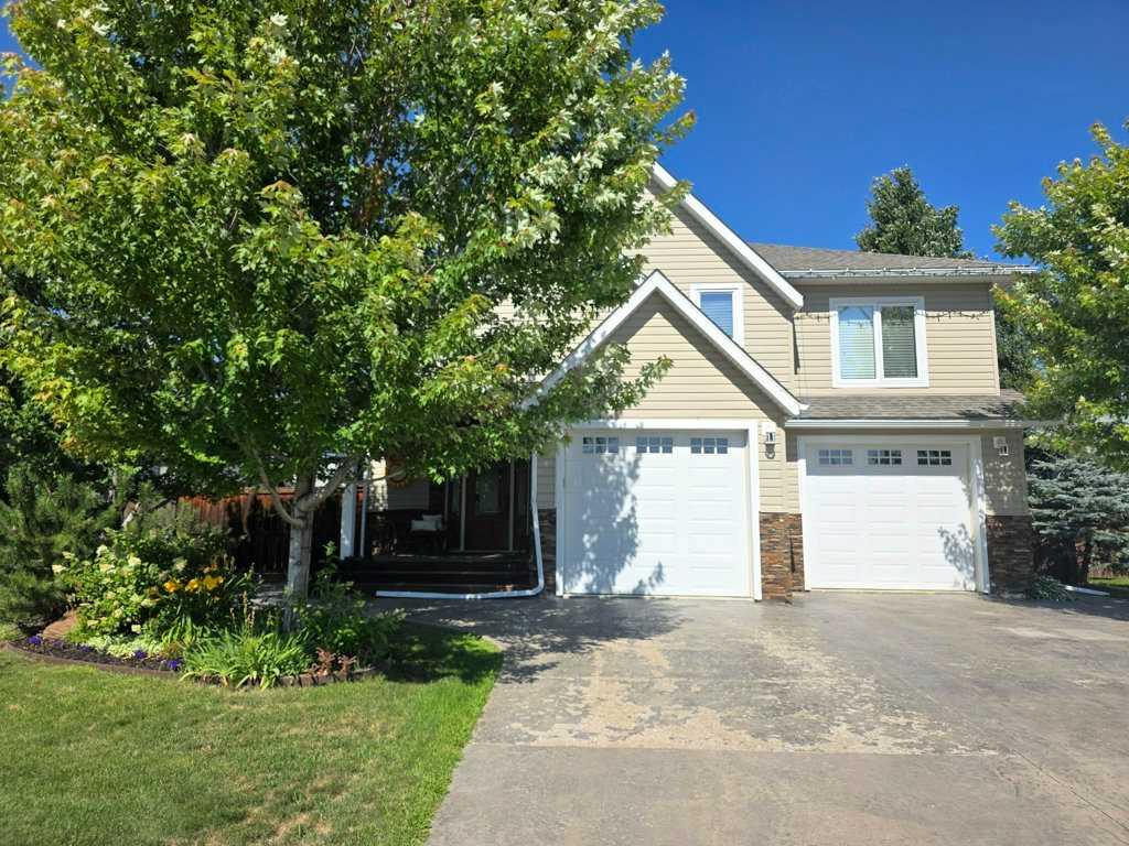 736 10 Street SE, A2244052, Alberta,