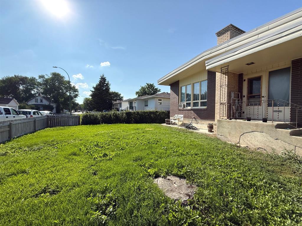 Fourth View of 1505 6A Avenue N, Westminster, Lethbridge, Alberta, T1H 0V9