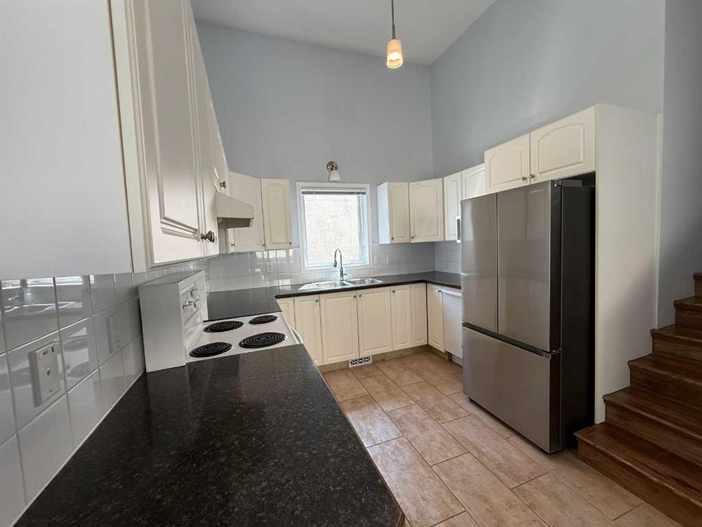 Fourth View of 86 Assiniboia Way W, Indian Battle Heights, Lethbridge, Alberta, T1K 6X3