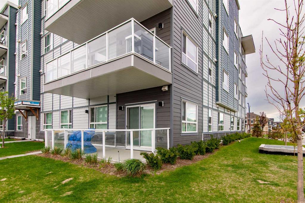 103, 40 Carrington Plaza NW, A2244097, Alberta,