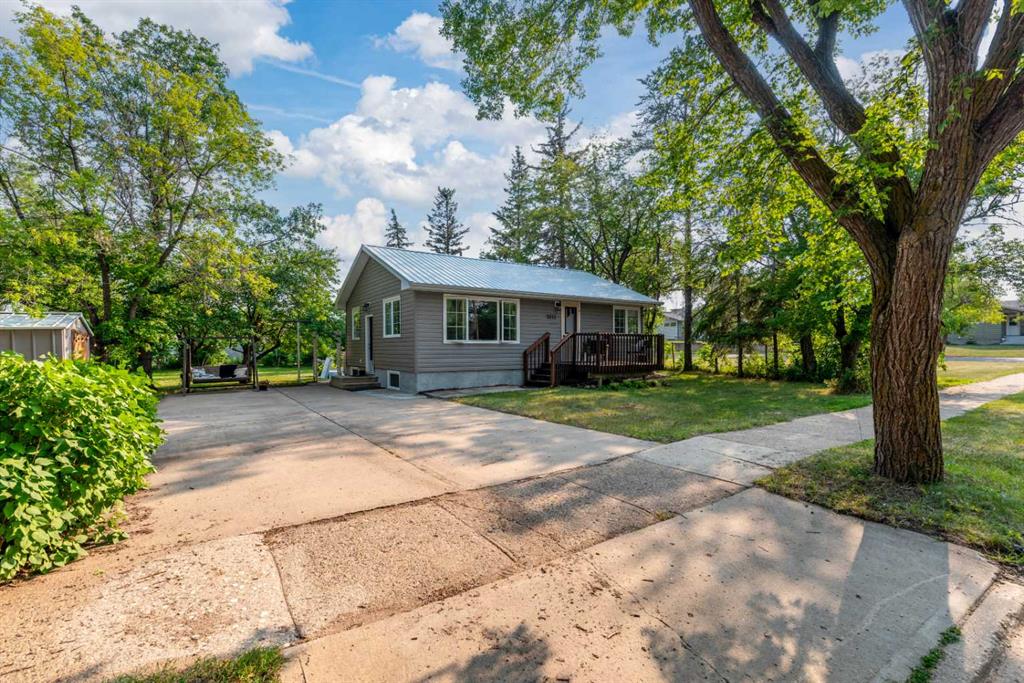 5511 46 Street , A2244102, Alberta,