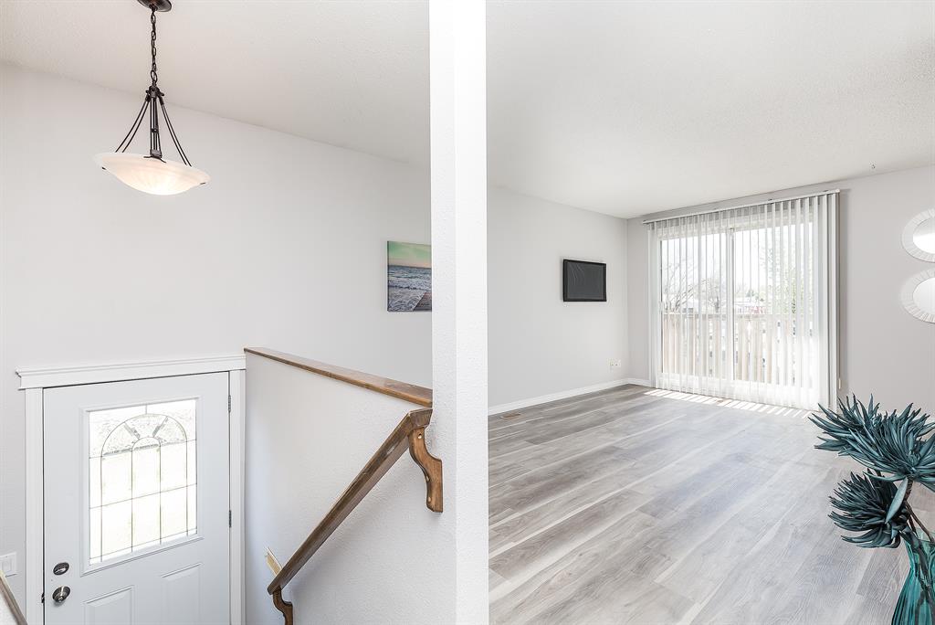 Fourth View of 3, 29 Meadowlark Boulevard N, Park Meadows, Lethbridge, Alberta, T1H 4R4