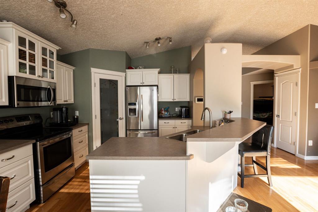 Fifth View of 6654 98C Street , Country Club West, Grande Prairie, Alberta, T8W 2T4