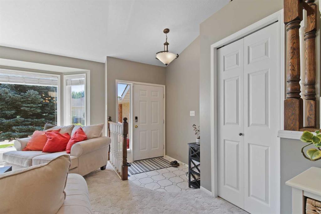Fourth View of 66 Edgewood Crescent W, Ridgewood, Lethbridge, Alberta, T1K 5Z4