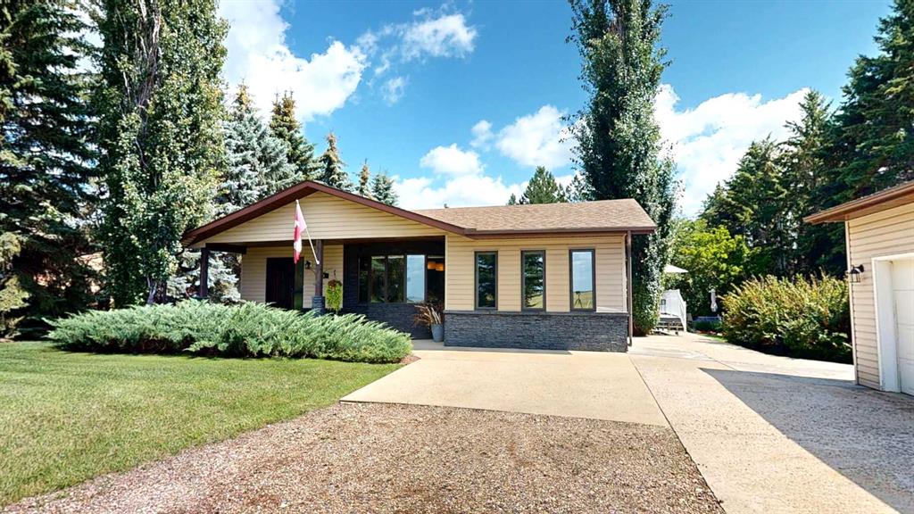15 Fifth Street W, A2244326, Alberta,