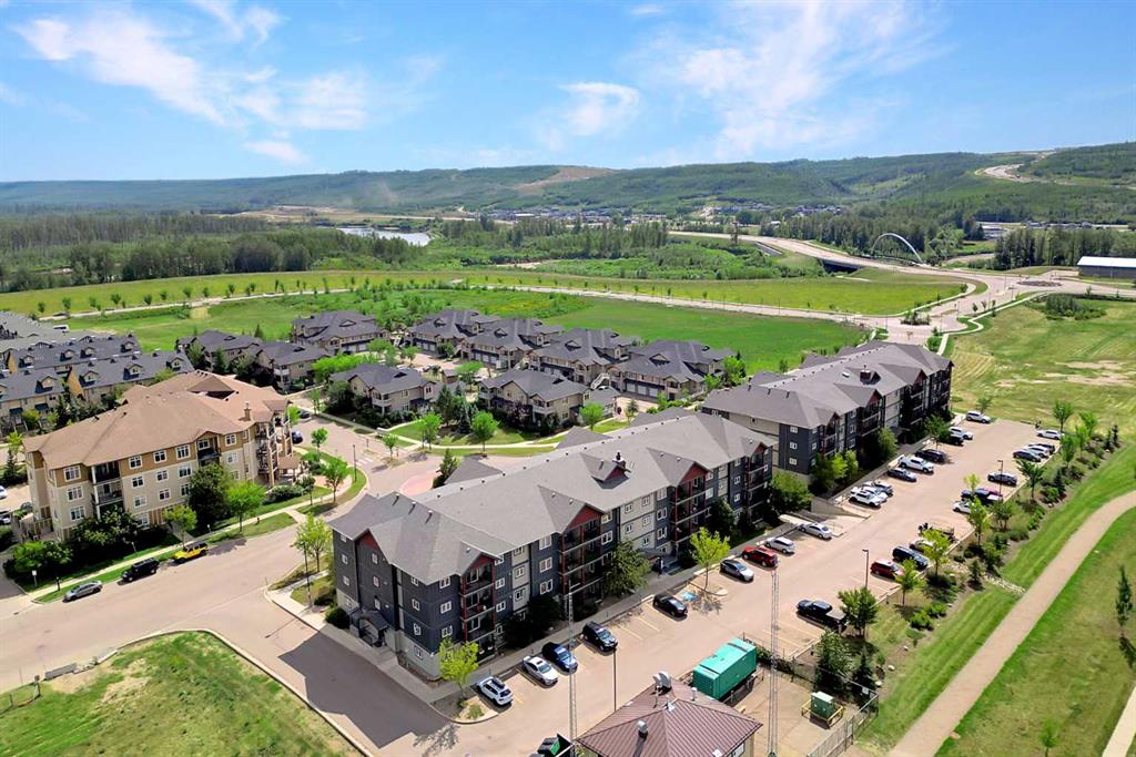 303, 111 Denholm Gate , A2244350, Alberta,
