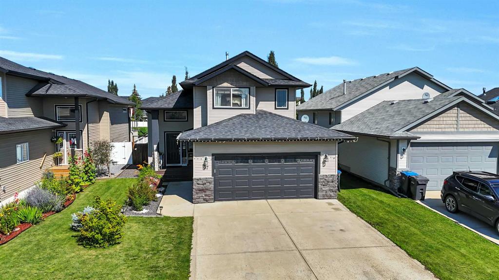 37 Lucky Place , A2244353, Alberta,