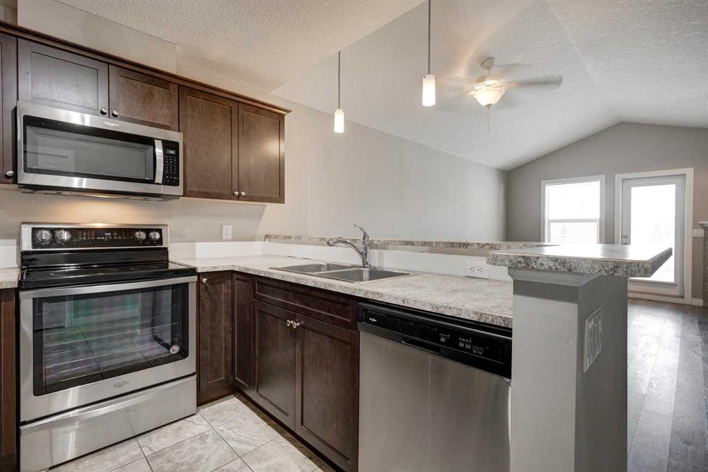 Fifth View of 415, 1408 17 Street SE, Inglewood, Calgary, Alberta, T2G5S8