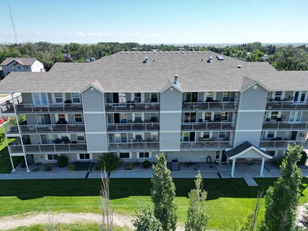 201, 99 Westview Drive , A2244448, Alberta,