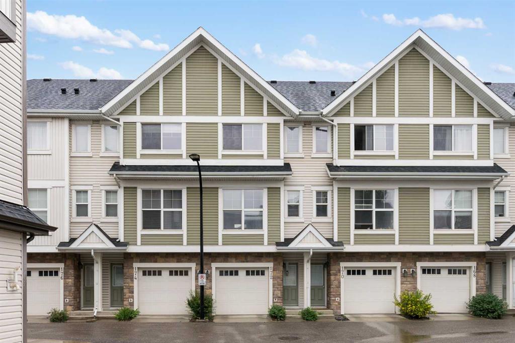 172 New Brighton Point SE, A2244520, Alberta,