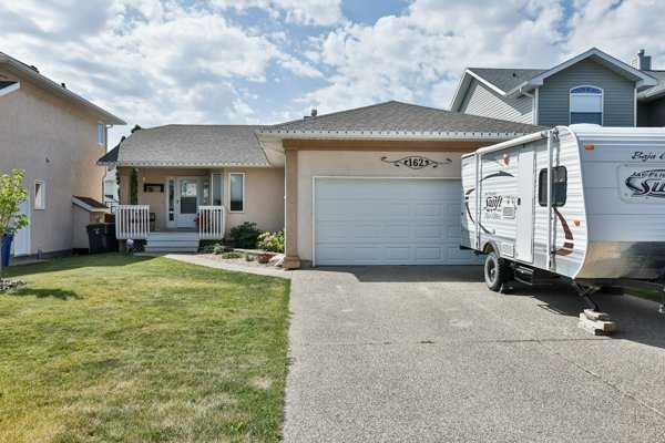 162 Heritage Place W, A2244553, Alberta,